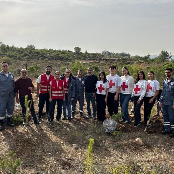 590229381 122149049576885307 39717189253859611 n 600x600